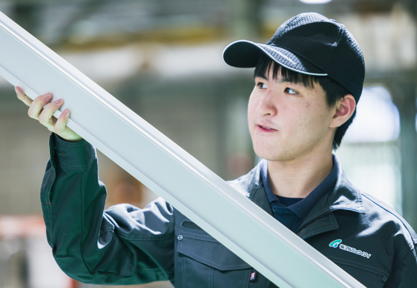 全国5拠点の連携×自社一貫体制で叶う「トータル品質管理」